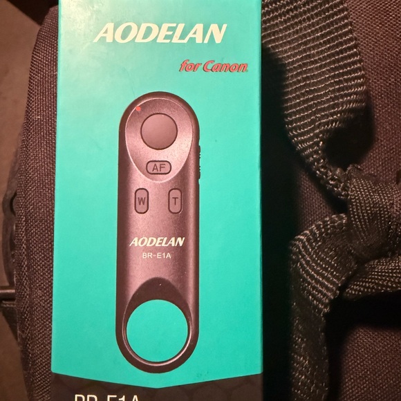 Canon EOS R6 Mark II Camera - Picture 8 of 9